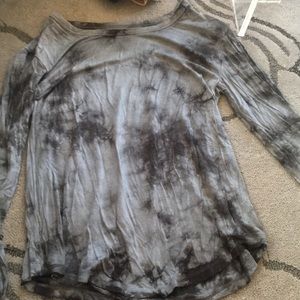 American Eagle shirt